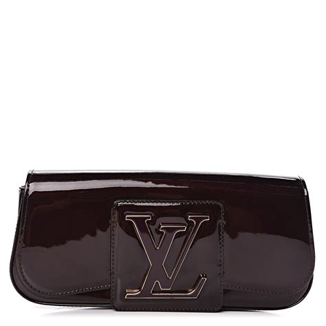 louis vuitton sobe vernis clutch